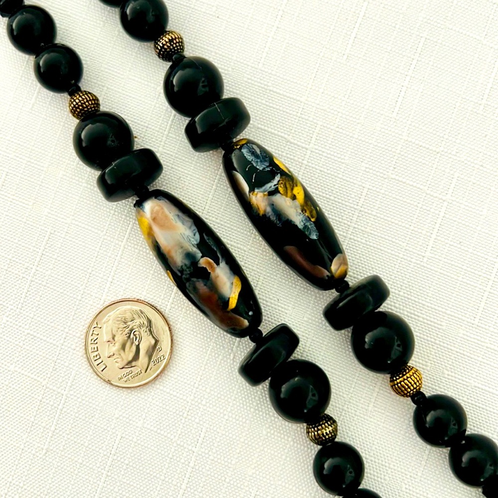 Necklace~Wooden Painted / Host Pick - Picture 2 of 10